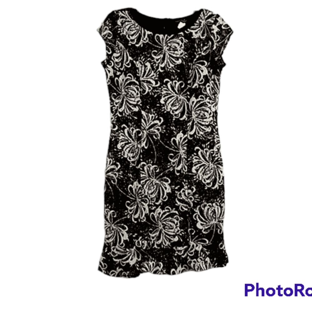 NWOT Creation L Lace Embellished Mini Dress sz 4